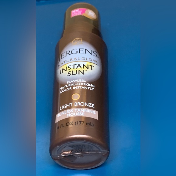 6 Fluid Oz Jergens Instant Sun Natural Glow LIGHT BRONZE Tanning Mousse - Picture 7 of 9